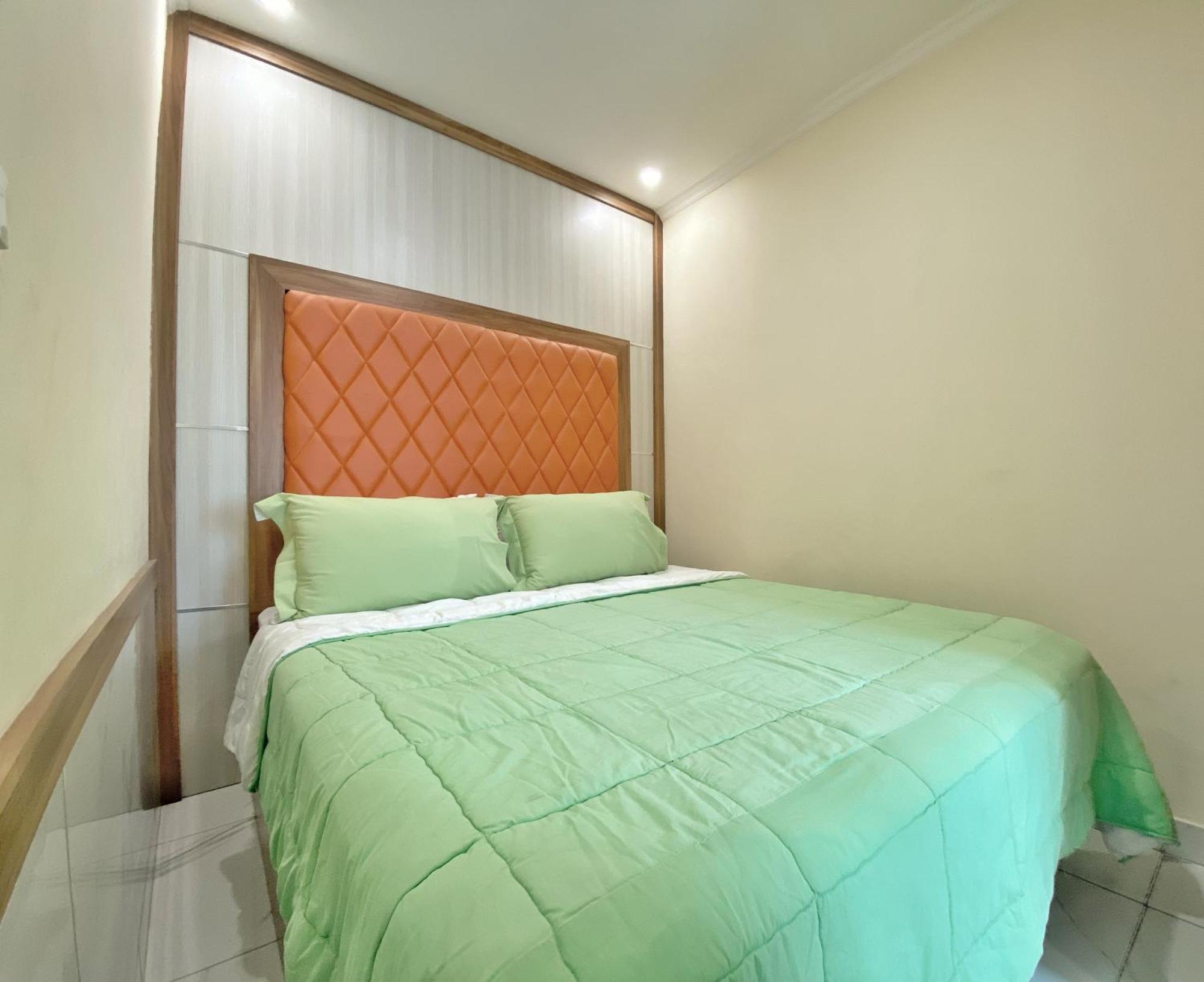 Ravarine Suite Apartment Джакарта Екстер'єр фото